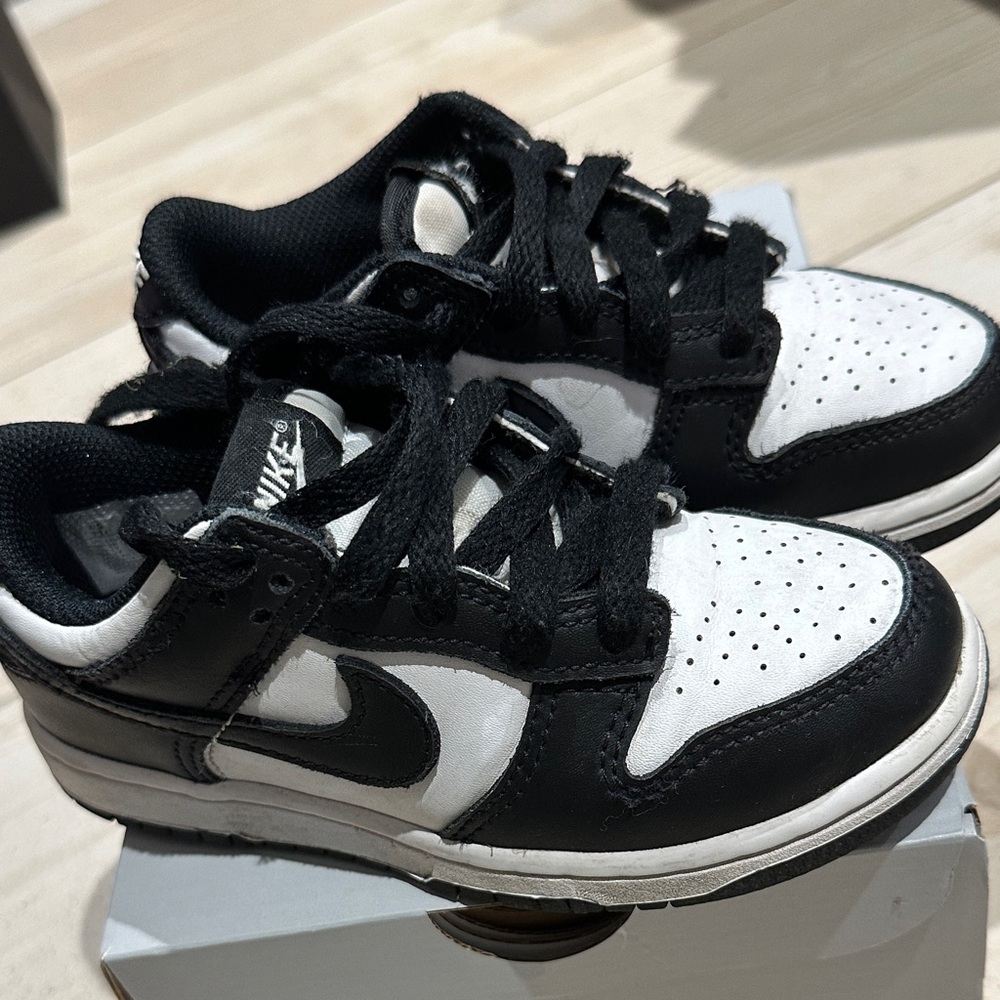 Nike dunks kids panda 🐼  Sneakers